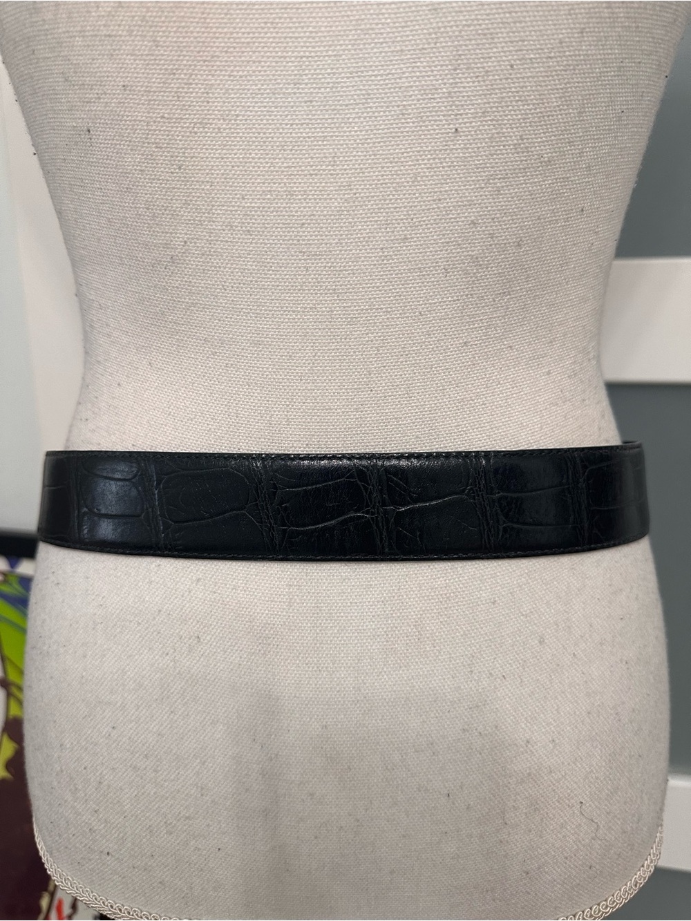 Vintage Hartnell Black Alligator Grain Calfskin Belt Silver Tone Gator SZ M EUC - Picture 9 of 11